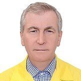 Врач Бегишев Георгий Николаевич