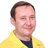 Врач Серебрянников Денис Петрович